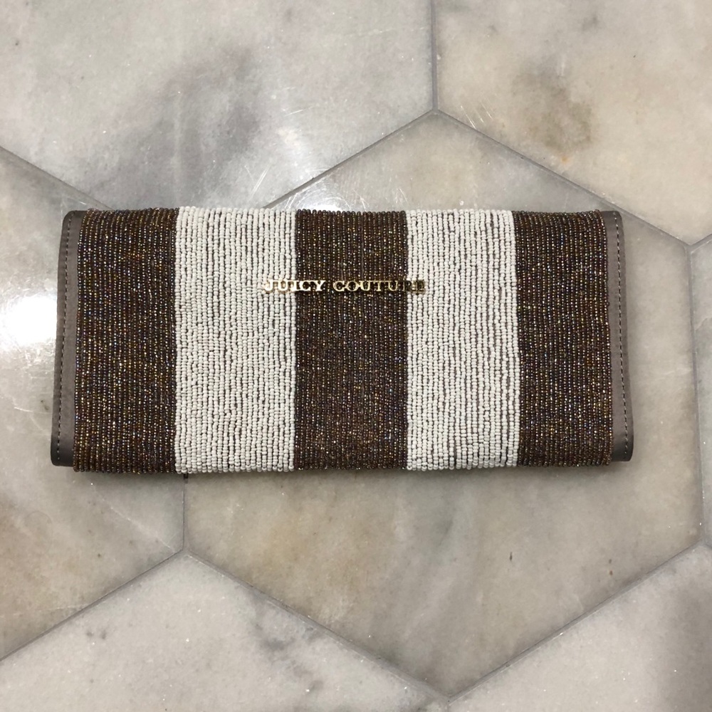Beaded Juicy clutch